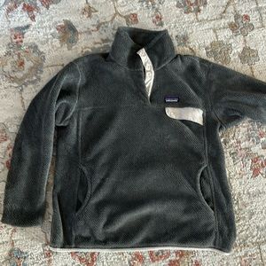 Patagonia XL grey sweatshirt